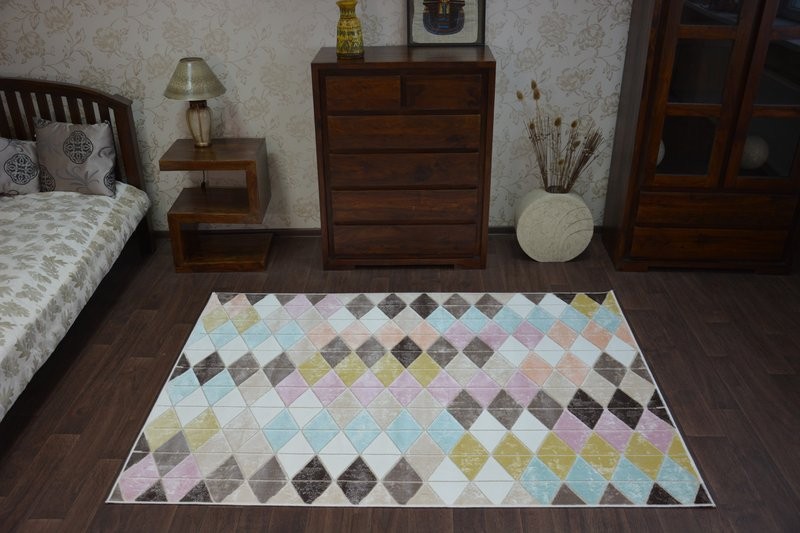 velikost 200x290