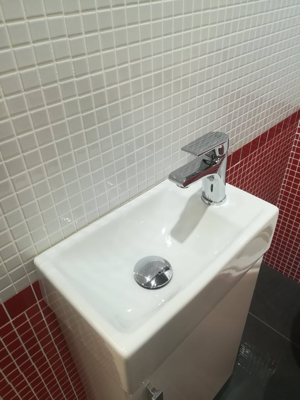 Chrom Připojovací hadičky - závit: 3/8"