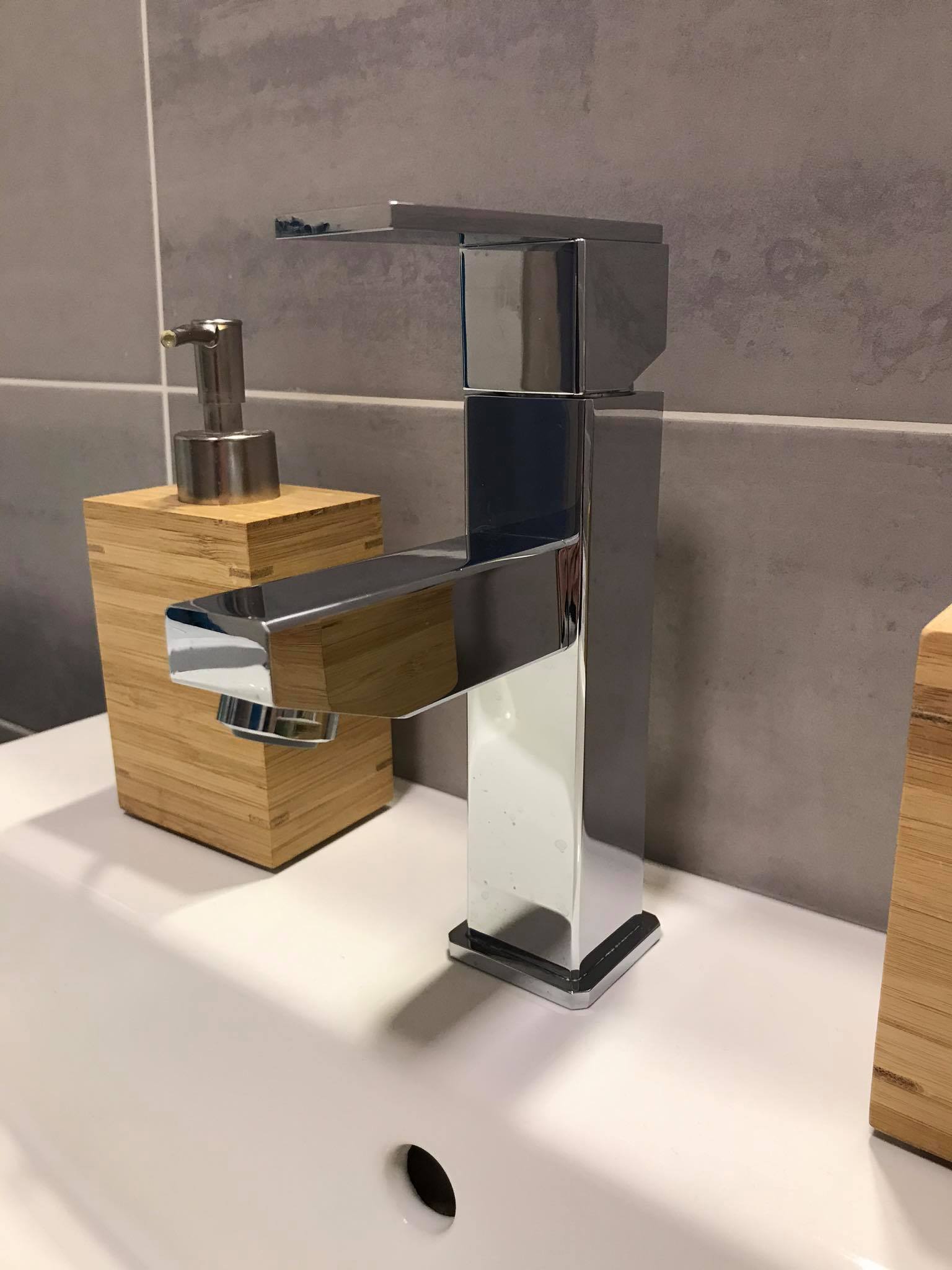 Chrom Připojovací hadičky - závit: 1/2"