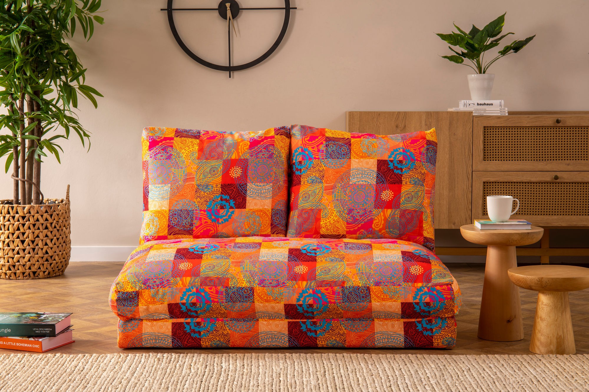 Hanah Home Dvoumístná futonová rozkládací pohovka Taida 120 cm vícebarevná - Obrázek 2