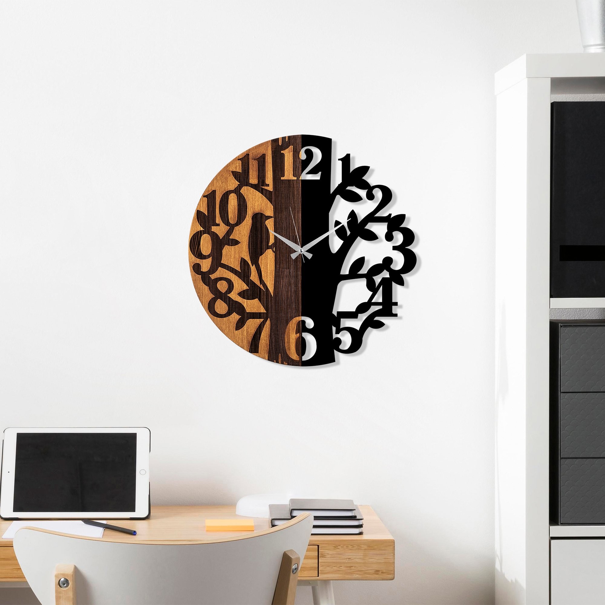Wallity Dekorativní nástěnné hodiny WALLIE TREE 56 cm černé/ořech - Obrázek 2